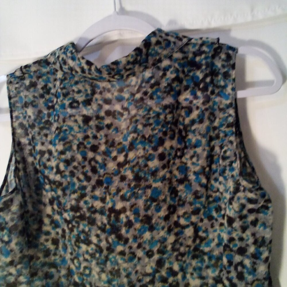 Tahari Blouse Women PS Petite S Sleeveless Sheer Ruffle Button Up Print - Picture 12 of 13
